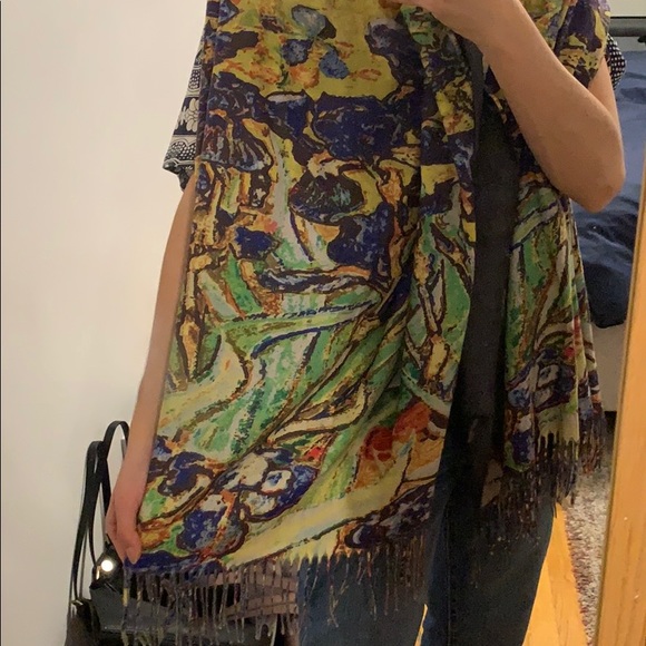 Beautiful colors scarf - Picture 2 of 6